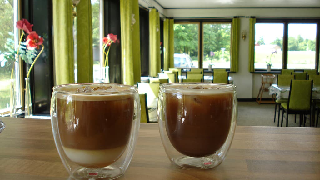 Mikkelborg Kro, Café und Restaurant
