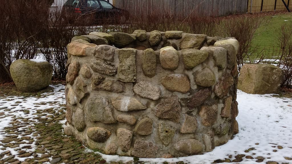 Dorfbrunnen in Gammelby