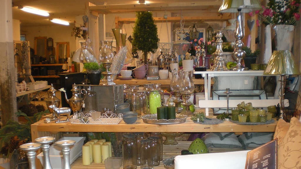 Gut Haughus, Antiquitäten und Flohmarkt