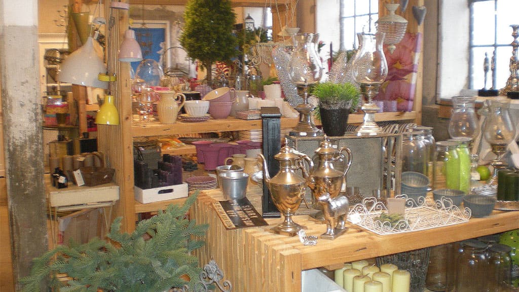 Gut Haughus, Antiquitäten und Flohmarkt